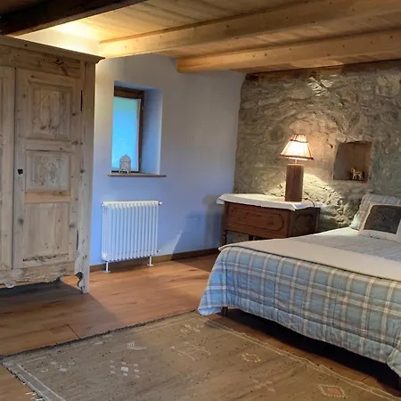 Vendégház Montagne Verdi Varallo